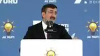 Cumhurbaşkanı Erdoğan: 'Van'a önümüzdeki dönemde yatırımları artırarak sürdüreceğiz' Cumhurbaşkanı Erdoğan: 'Van'a önümüzdeki dönemde yatırımları artırarak sürdüreceğiz'
