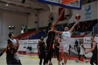 Aliağa Petkim Spor: 83 - Galatasaray: 64 Aliağa Petkim Spor: 83 - Galatasaray: 64