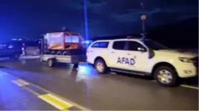 Arazi aracı ile ormanlık alanda geziye çıkan 2 arkadaş kaza yaptı Arazi aracı ile ormanlık alanda geziye çıkan 2 arkadaş kaza yaptı