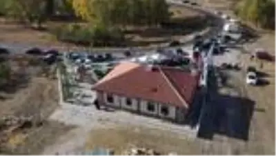 Aşık Ruhsati'nin doğup büyüdüğü ev 'anı evi'ne dönüştürülerek ziyarete açıldı Aşık Ruhsati'nin doğup büyüdüğü ev 'anı evi'ne dönüştürülerek ziyarete açıldı