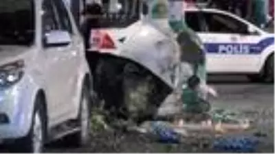Ataşehir'de çöp konteynerinde patlama meydana geldi Ataşehir'de çöp konteynerinde patlama meydana geldi