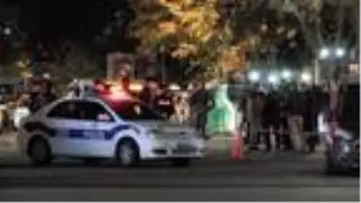 Ataşehir'de çöp konteynerinde patlama meydana geldi Ataşehir'de çöp konteynerinde patlama meydana geldi