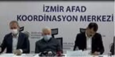 Bakan Kurum: Şu ana kadar 100 vatandaşımız kurtarıldı Bakan Kurum: Şu ana kadar 100 vatandaşımız kurtarıldı