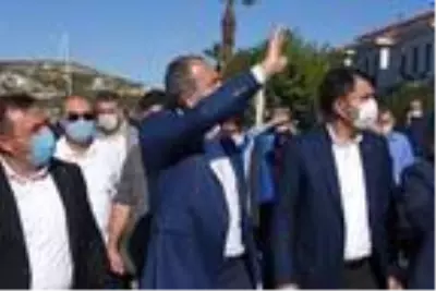 Bakan Kurum ve Bakan Gül, Sığacık'ı ziyaret etti Bakan Kurum ve Bakan Gül, Sığacık'ı ziyaret etti
