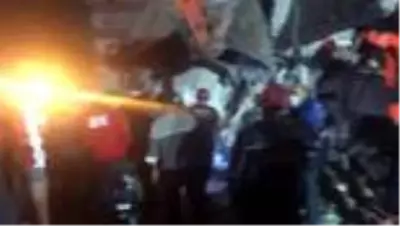 Bakan Pakdemirli depremin sembol ismi Buse'ye böyle seslendi: 'Sana söz verdik, seni oradan çıkaracağız' Bakan Pakdemirli depremin sembol ismi Buse'ye böyle seslendi: 'Sana söz verdik, seni oradan çıkaracağız'