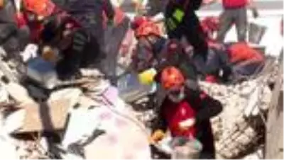 Son dakika haberleri! Bakanlar Kurum ve Gül, Bornova'da yapılan arama kurtarma çalışmalarını inceledi Son dakika haberleri! Bakanlar Kurum ve Gül, Bornova'da yapılan arama kurtarma çalışmalarını inceledi