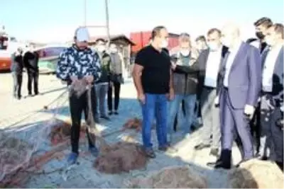 Bakanlar tsunami vuran bölgeyi ziyaret etti Bakanlar tsunami vuran bölgeyi ziyaret etti