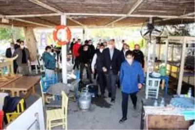 Bakanlar tsunami vuran bölgeyi ziyaret etti Bakanlar tsunami vuran bölgeyi ziyaret etti