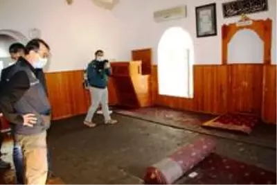 Bakanlar tsunami vuran bölgeyi ziyaret etti Bakanlar tsunami vuran bölgeyi ziyaret etti