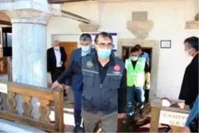Bakanlar tsunami vuran bölgeyi ziyaret etti Bakanlar tsunami vuran bölgeyi ziyaret etti