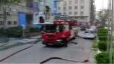 Son dakika haberleri | Beylikdüzü'nde takı atölyesinde çıkan yangın söndürüldü Son dakika haberleri | Beylikdüzü'nde takı atölyesinde çıkan yangın söndürüldü