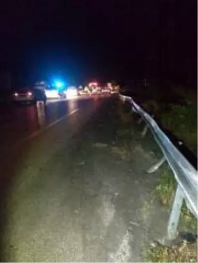 Son Dakika | Bursa'da sağanak yağış kazaya sebep oldu: 4 yaralı Son Dakika | Bursa'da sağanak yağış kazaya sebep oldu: 4 yaralı