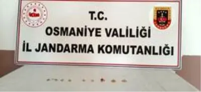 Çalınan altınlar toprağa gömülü halde bulundu Çalınan altınlar toprağa gömülü halde bulundu
