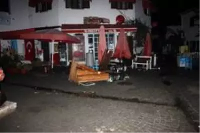 Deprem sonrası denizde ürperten görüntü Deprem sonrası denizde ürperten görüntü