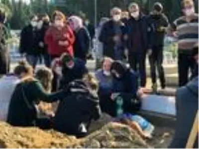 Depremde hayatını kaybeden Buse toprağa verildi Depremde hayatını kaybeden Buse toprağa verildi
