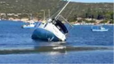 Depremin merkez üssü Seferihisar'da deniz yeniden çekildi Depremin merkez üssü Seferihisar'da deniz yeniden çekildi