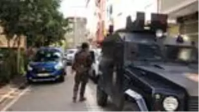 Esenyurt'ta komşu kavgasında kan aktı Esenyurt'ta komşu kavgasında kan aktı