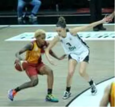 Galatasaray: 73-84 Galatasaray: 73-84