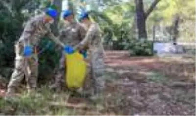 Girişin yasak olduğu mesire alanından 240 torba çöp çıktı Girişin yasak olduğu mesire alanından 240 torba çöp çıktı