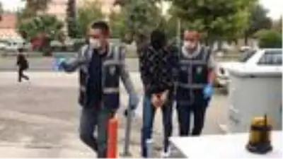 İzmir depremi sonrası provokatif paylaşım yapan şüpheli adliyeye sevk edildi İzmir depremi sonrası provokatif paylaşım yapan şüpheli adliyeye sevk edildi