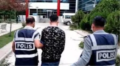 İzmir depremiyle ilgili provokatif paylaşım yapan şahıs adliyede İzmir depremiyle ilgili provokatif paylaşım yapan şahıs adliyede