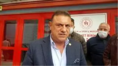 Kartal: 'Türkiye hakem yetiştiremiyor, herhalde yurt dışından onu da ithal edeceğiz' Kartal: 'Türkiye hakem yetiştiremiyor, herhalde yurt dışından onu da ithal edeceğiz'