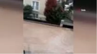 Son dakika genel: Kocaeli'de sel suları dolan evler kullanılamaz hale geldi Son dakika genel: Kocaeli'de sel suları dolan evler kullanılamaz hale geldi