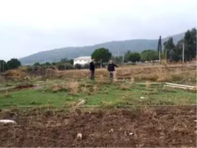 Kuyucak Çobanisa Mahallesi futbol sahasına kavuşuyor Kuyucak Çobanisa Mahallesi futbol sahasına kavuşuyor