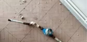 Malatya daki depremde hasar gören evde hırsızlık