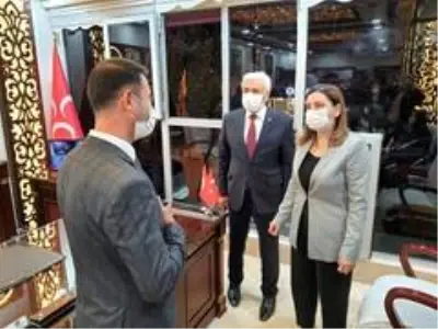 MHP İstanbul Milletvekili Arzu Erdem Mardin İl Başkanlığını Ziyaret Etti MHP İstanbul Milletvekili Arzu Erdem Mardin İl Başkanlığını Ziyaret Etti