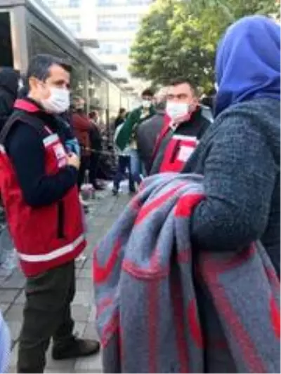 Muğla'dan psikolojik destek ekipleri İzmir'e gönderildi Muğla'dan psikolojik destek ekipleri İzmir'e gönderildi