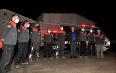 Osmangazi Belediyesi'nden İzmir'e arama kurtarma desteği Osmangazi Belediyesi'nden İzmir'e arama kurtarma desteği