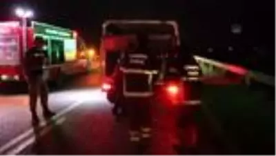 Son dakika haberi | Otomobil ile hafif ticari araç çarpıştı: 1 ölü, 3 yaralı Son dakika haberi | Otomobil ile hafif ticari araç çarpıştı: 1 ölü, 3 yaralı