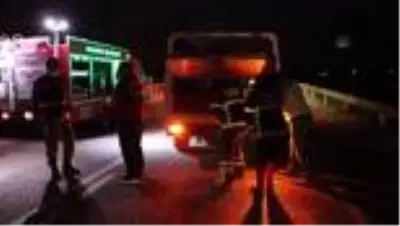 Son dakika haberi | Otomobil ile hafif ticari araç çarpıştı: 1 ölü, 3 yaralı Son dakika haberi | Otomobil ile hafif ticari araç çarpıştı: 1 ölü, 3 yaralı