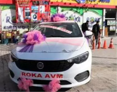 Roka'dan 65 TL'lik alışverişe araba Roka'dan 65 TL'lik alışverişe araba