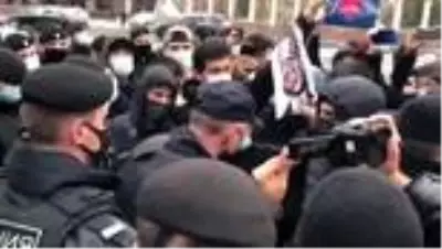 - Rusya'daki Müslümanlardan Fransa karşıtı protesto - Rusya'daki Müslümanlardan Fransa karşıtı protesto