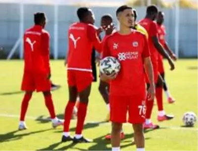 Hatayspor, Sivasspor maçı hazırlıklarını sürdürdü Hatayspor, Sivasspor maçı hazırlıklarını sürdürdü