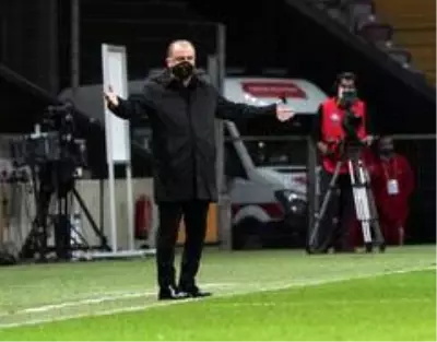 Galatasaray, Ryan Babel'in attığı golle Ankaragücü'nü 1-0 mağlup etti Galatasaray, Ryan Babel'in attığı golle Ankaragücü'nü 1-0 mağlup etti