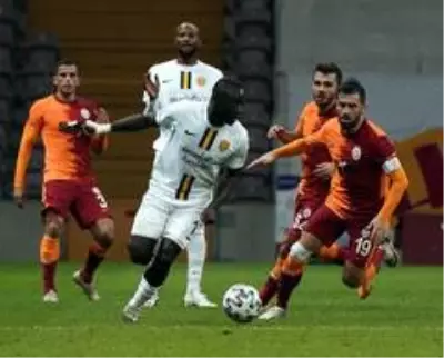Galatasaray, Ryan Babel'in attığı golle Ankaragücü'nü 1-0 mağlup etti Galatasaray, Ryan Babel'in attığı golle Ankaragücü'nü 1-0 mağlup etti