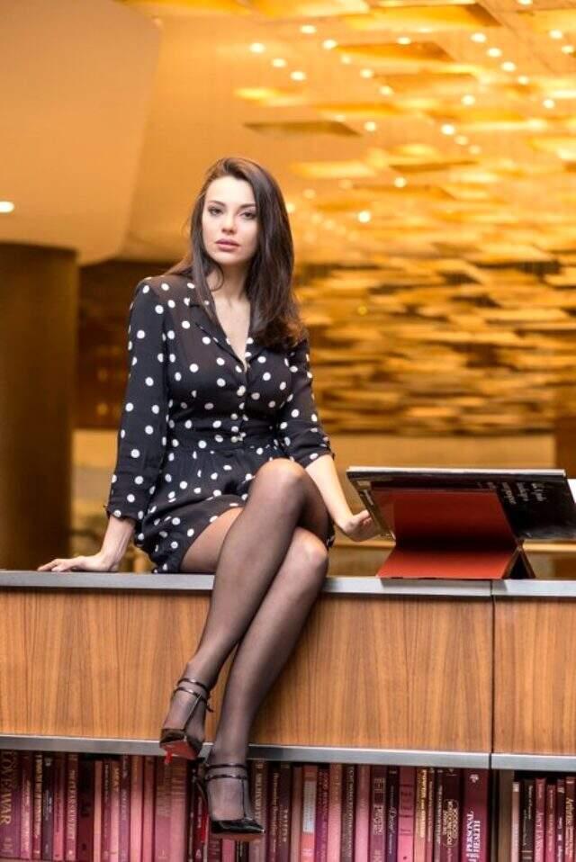Tuvana Türkay'ın da koronavirüse yakalandığı ortaya çıktı Tuvana Türkay'ın da koronavirüse yakalandığı ortaya çıktı