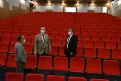 Vali Tavlı yurt inşaatında inceleme yaptı Vali Tavlı yurt inşaatında inceleme yaptı