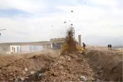 Kayseri Büyükşehir Belediyesi, 199 ton bitkisel atığı gübreye dönüştürüyor Kayseri Büyükşehir Belediyesi, 199 ton bitkisel atığı gübreye dönüştürüyor