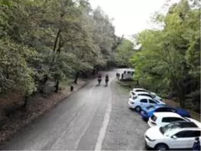 Atlı polis ekiplerinden Belgrad Ormanı'nda korona virüs denetimi Atlı polis ekiplerinden Belgrad Ormanı'nda korona virüs denetimi