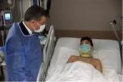 Son dakika haber! Sağlık Bakanı Koca, depremin simgesi İnci'yi ziyaret etti Son dakika haber! Sağlık Bakanı Koca, depremin simgesi İnci'yi ziyaret etti