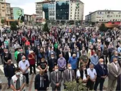 Eski Başbakan Mesut Yılmaz için cenaze namazı kılındı