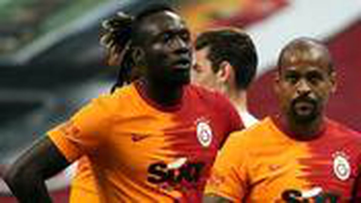 Fatih Terim'e sinirlenen Diagne, kulübeye uğramadan soyunma odasına gitti