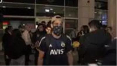 Fenerbahçe kafilesi Antalya'ya geldi Fenerbahçe kafilesi Antalya'ya geldi