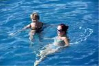 Kekova'da turistler yazdan kalma bir gün yaşadı Kekova'da turistler yazdan kalma bir gün yaşadı