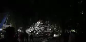 Kurtarma çalışmalarında 33. saate girildi, ekiplerin ...