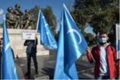 Saraçhane Parkı'nda Fransa protestosu